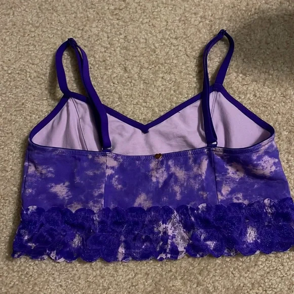 Victoria’s Secret Pink Lace Trim Bralette - Picture 2 of 3